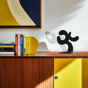 Sculpture design, Coureur statue Moderne, aluminium noir Artiste Tino