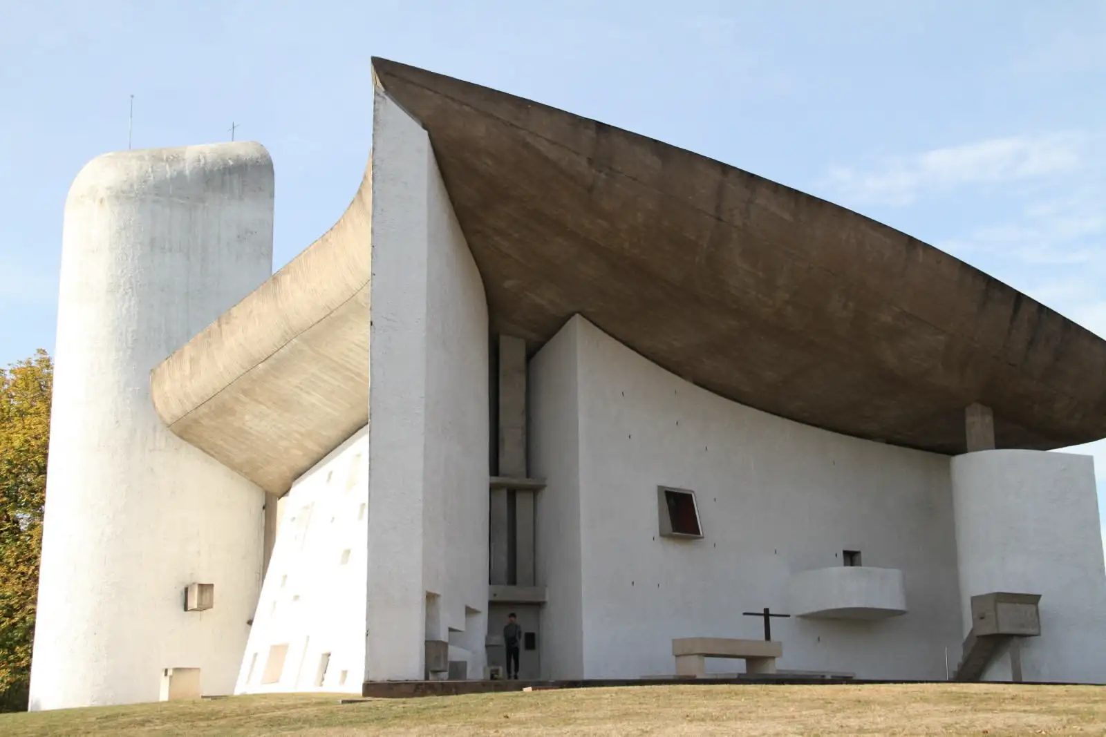 Chapell nitre dale du Haut de Ronchamp Le Corbusier