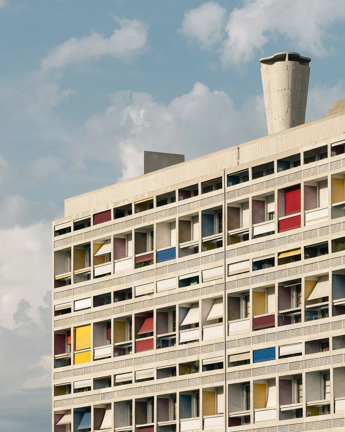 Cité+Radieuse+Le+Corbusier,+photograpiée+par+Thibaud+Poirier-1