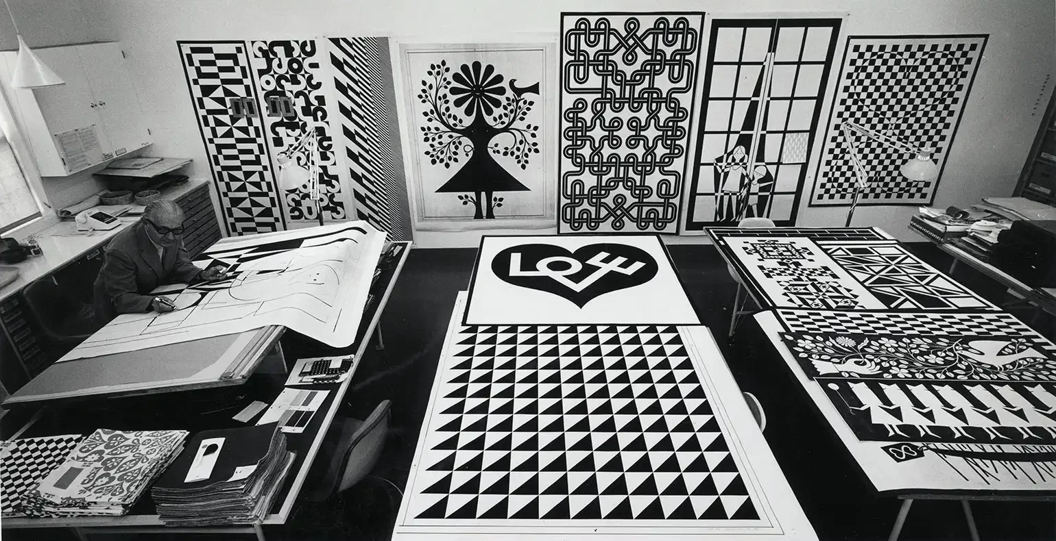 Alexander Girard