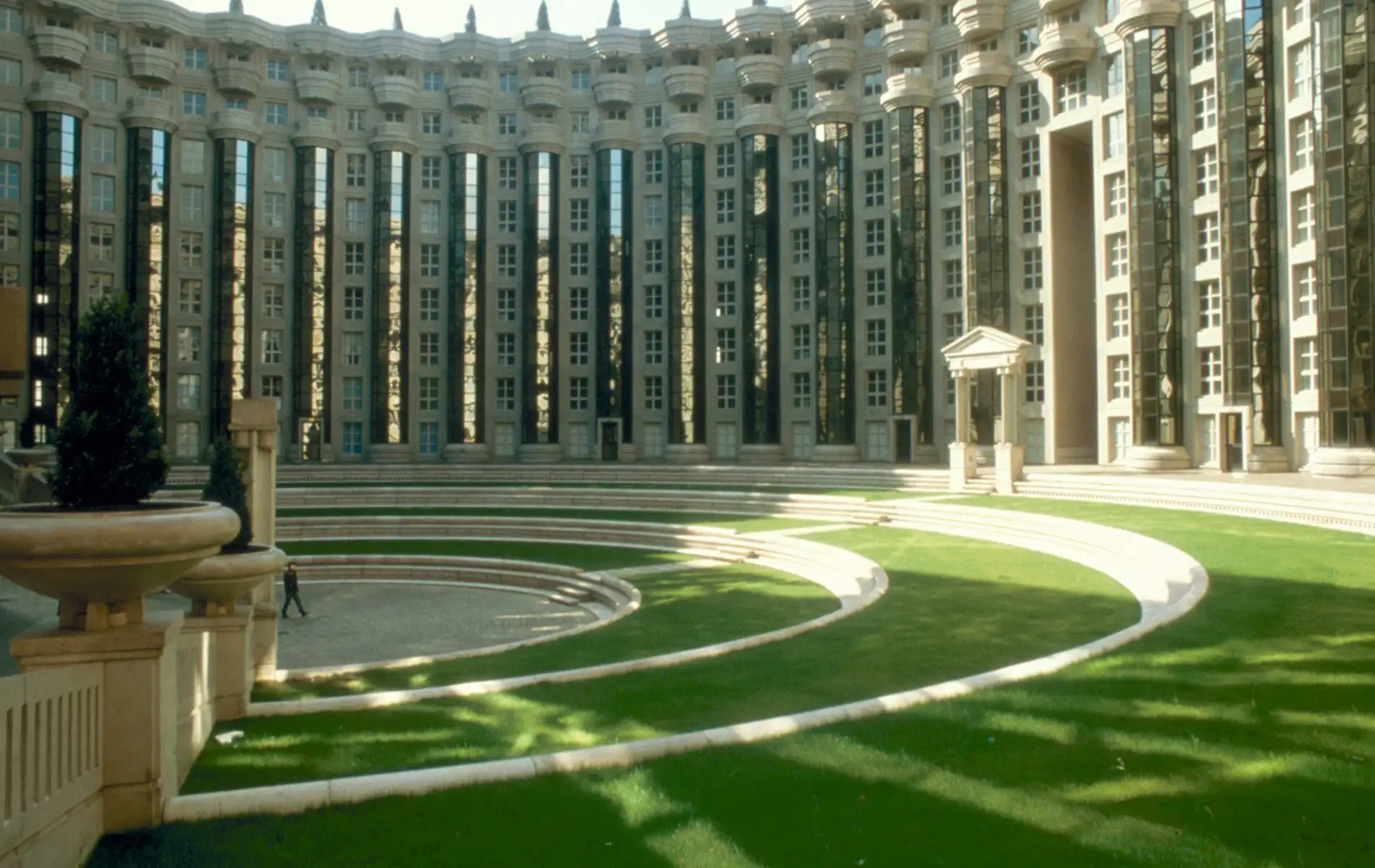 Ricardo Bofill | biographie de l'architecte espagnol